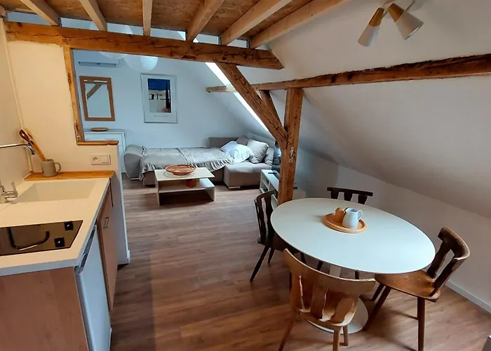 Habitación en casa particular Large Private Near Center With Free Public Parking *